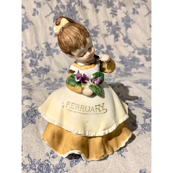 Vintage Geo Z Lefton February Birthday Girl Figurine Porcelain - Picture 2 of 4